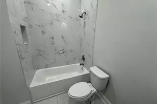69 4th St, Griffin, GA 30223 - Photo 18