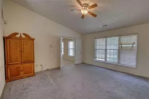 565 Ambur Lake Dr, Lawrenceville, GA 30043 - Photo 26