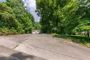2411 Rackley Rd, Ellijay, GA 30536 - Photo 22