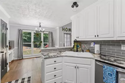 850 Ivy Ridge Drive, Loganville, GA 30052 - Photo 10