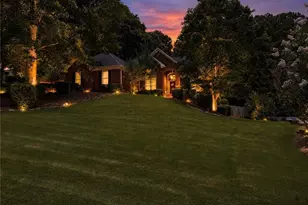 850 Ivy Ridge Dr, Loganville, GA 30052 - Photo 2