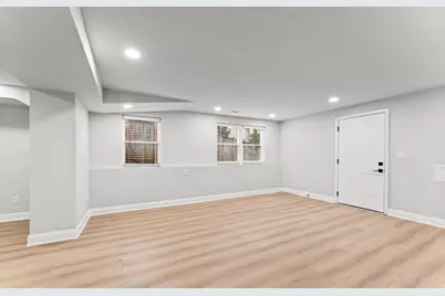 2128 Hosea L Williams Drive, Atlanta, GA 30317 - Photo 4