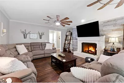 1835 Walker Ridge Drive SW, Marietta, GA 30064 - Photo 6