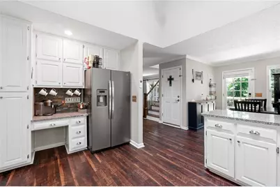1835 Walker Ridge Drive SW, Marietta, GA 30064 - Photo 12