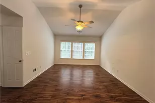 195 Gaines Oak Way, Suwanee, GA 30024 - Photo 10