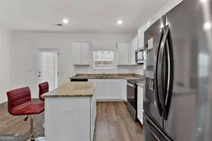 1054 Mackets Ct, Atlanta, GA 30354 - Photo 8