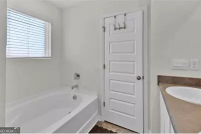 1054 Mackets Court, Atlanta, GA 30354 - Photo 20