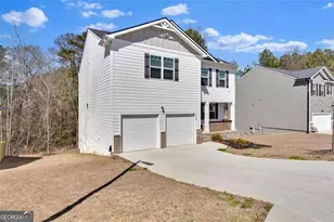 1054 Mackets Ct, Atlanta, GA 30354 - Photo 2