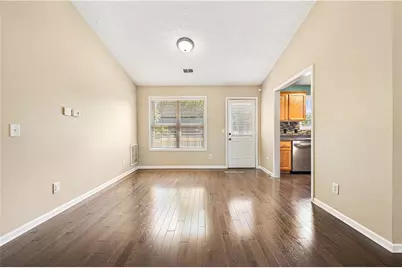 5822 Bridgeport Court, Flowery Branch, GA 30542 - Photo 6