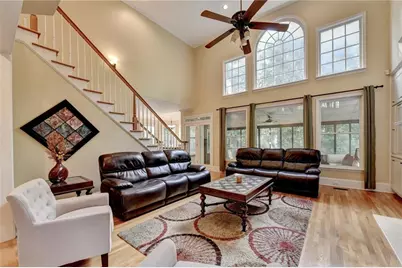 10370 Sugar Crest Avenue, Duluth, GA 30097 - Photo 8