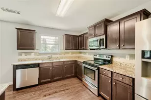 124 Pristine Dr, Locust Grove, GA 30248 - Photo 12