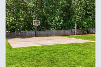 1860 W Elmwood Drive, Acworth, GA 30102 - Photo 4