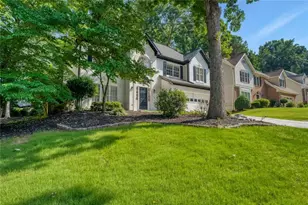 1595 Watercove Ln, Lawrenceville, GA 30043 - Photo 2
