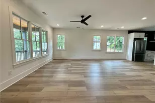 192 Claire Dr SE, Atlanta, GA 30315 - Photo 4