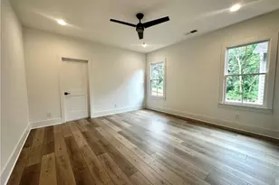 192 Claire Dr SE, Atlanta, GA 30315 - Photo 10