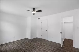 2176 Wellington Cir, Lithonia, GA 30058 - Photo 18