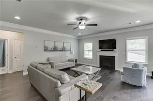 2001 Harvester Ln, Buford, GA 30518 - Photo 16