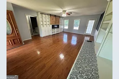 384 Sam Brown Boulevard, Commerce, GA 30529 - Photo 2