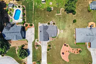2019 Amherst Ln SE, Conyers, GA 30094 - Photo 38