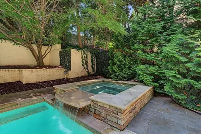 82 Blackland Road NW, Atlanta, GA 30342 - Photo 28