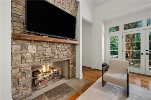 82 Blackland Rd NW, Atlanta, GA 30342 - Photo 16