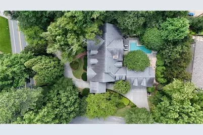 82 Blackland Road NW, Atlanta, GA 30342 - Photo 6