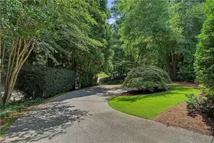 82 Blackland Rd NW, Atlanta, GA 30342 - Photo 32