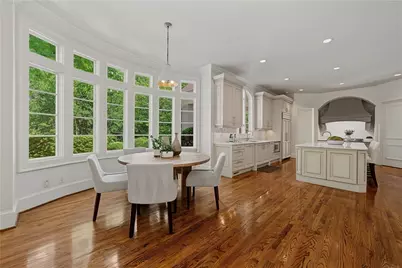 82 Blackland Road NW, Atlanta, GA 30342 - Photo 18
