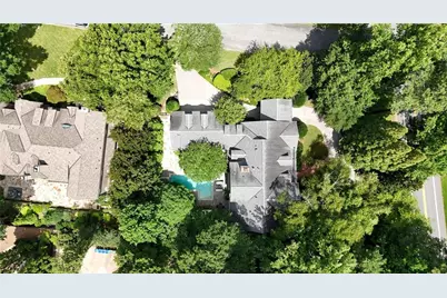 82 Blackland Road NW, Atlanta, GA 30342 - Photo 36