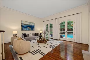 82 Blackland Rd NW, Atlanta, GA 30342 - Photo 8