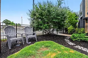 2174 Bristol Cv, Chamblee, GA 30341 - Photo 32