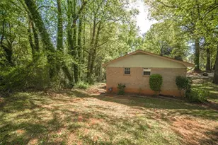 2674 Cavalier Dr, Decatur, GA 30034 - Photo 14