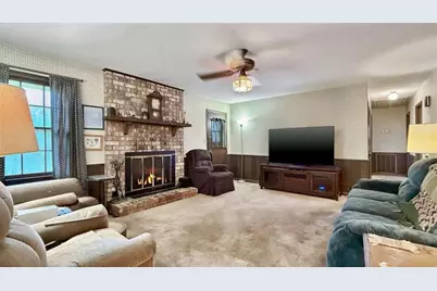 25 Montre Circle, Silver Creek, GA 30173 - Photo 4