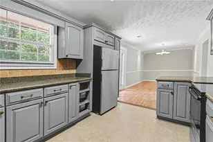 2915 Lajean Dr, College Park, GA 30349 - Photo 10