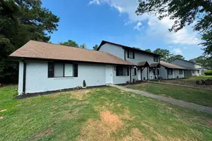 2644 Fieldstone View Ln SE, Conyers, GA 30013 - Photo 4