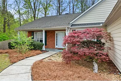 2701 Abbotts Glen Place NW, Acworth, GA 30101 - Photo 4