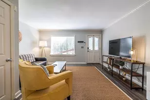 1570 Spring Ln NW, Atlanta, GA 30314 - Photo 8