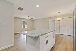 4543 Clare Ln, Lithia Springs, GA 30122 - Photo 4