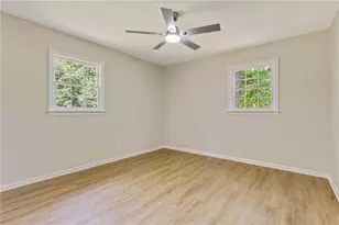 4543 Clare Ln, Lithia Springs, GA 30122 - Photo 6