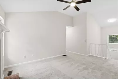 549 Sycamore Drive, Jonesboro, GA 30238 - Photo 8
