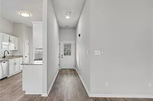 79 Waterview, Stockbridge, GA 30281 - Photo 6