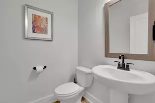 820 Fairview Cir, Roswell, GA 30076 - Photo 14