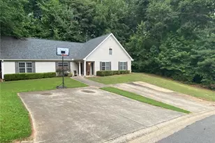 130 River Pointe Ct SW, Lilburn, GA 30047 - Photo 20