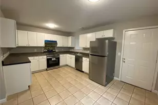 130 River Pointe Ct SW, Lilburn, GA 30047 - Photo 12