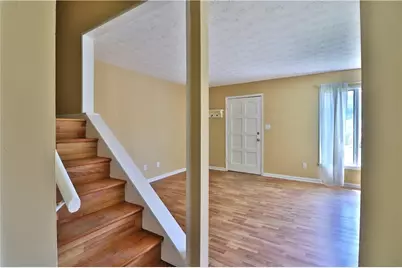 1811 Ashborough Circle #G, Marietta, GA 30067 - Photo 8