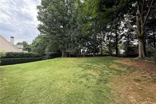 1310 Rosewood Dr, Alpharetta, GA 30005 - Photo 34