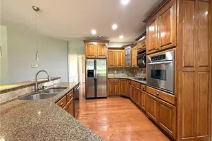 1310 Rosewood Dr, Alpharetta, GA 30005 - Photo 10