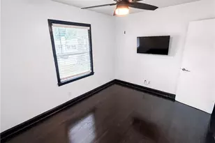2597 Glenvalley Dr, Decatur, GA 30032 - Photo 12