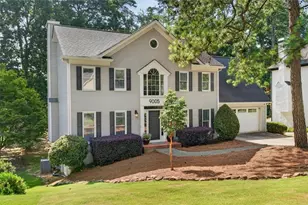 9005 Ridgestone Ct, Roswell, GA 30076 - Photo 2