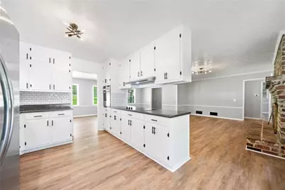 2173 Tanglewood Trail NE, Conyers, GA 30013 - Photo 4